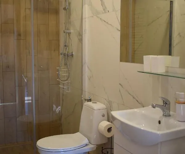 Goscinne U Marynarza * 莱鲍